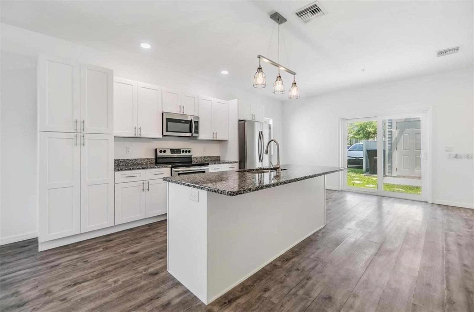 1264 PIERCE ST, CLEARWATER, FL, 33756