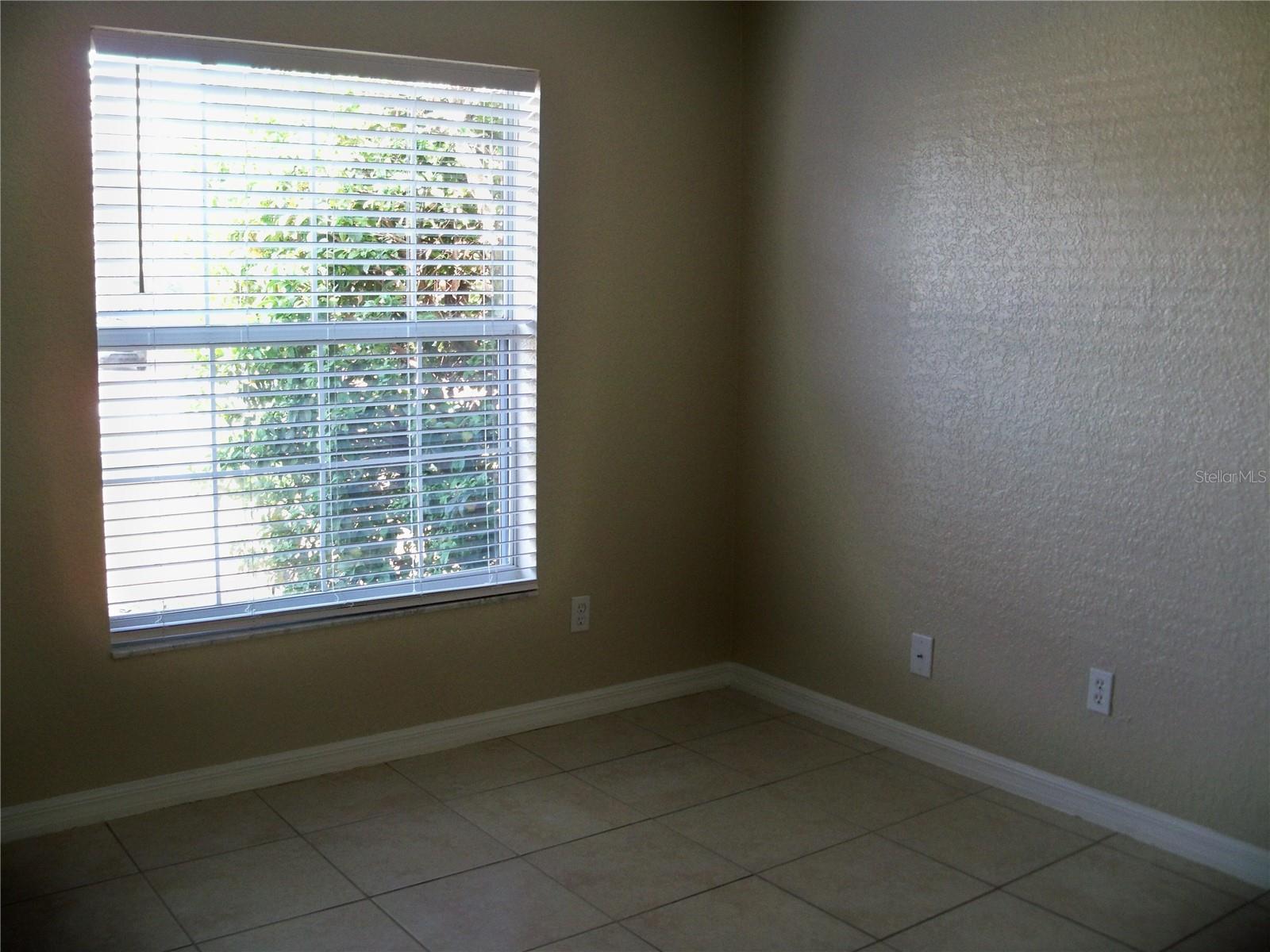 120 BRITTANY RD, MASCOTTE, FL, 34753