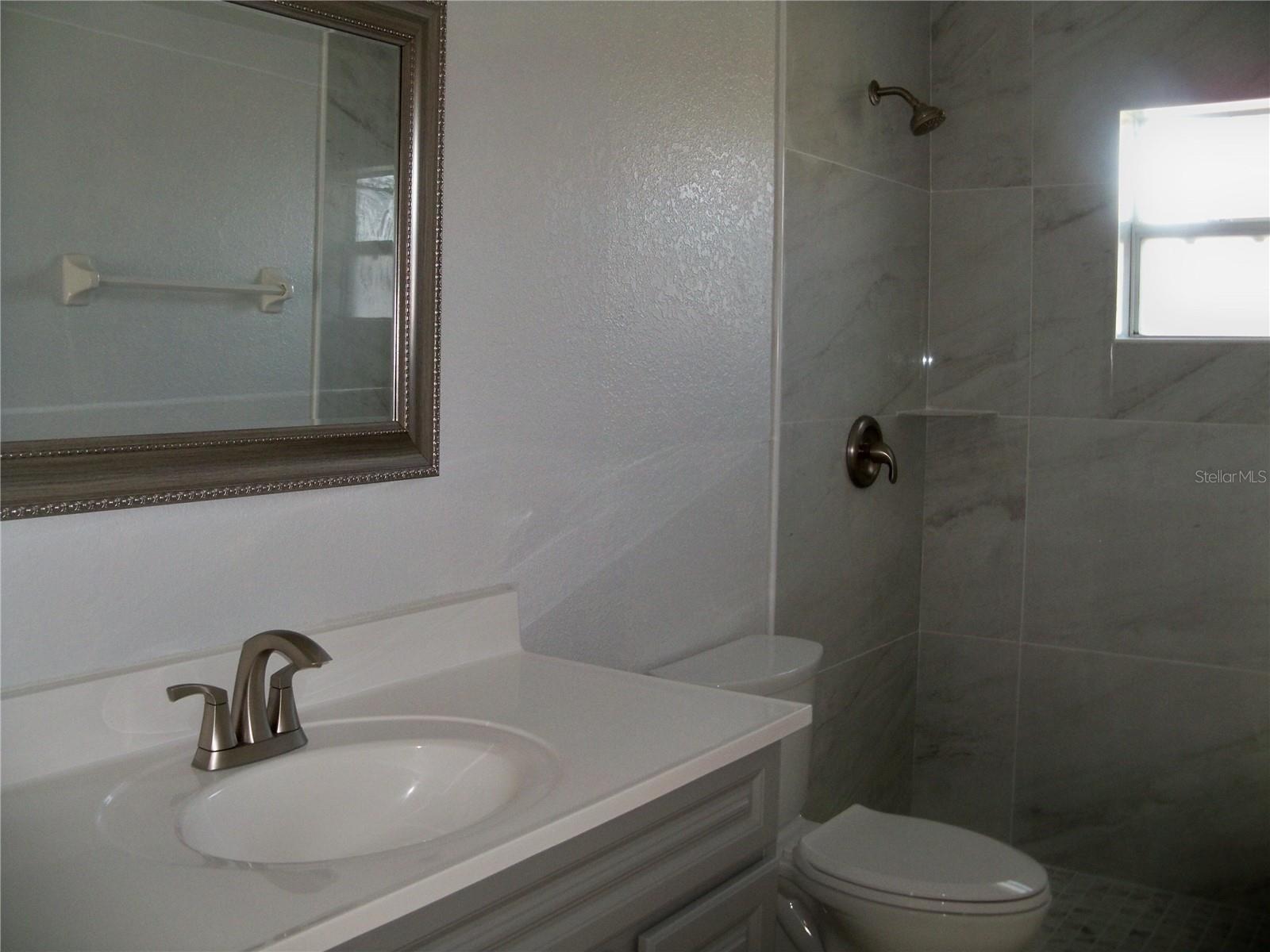 120 BRITTANY RD, MASCOTTE, FL, 34753