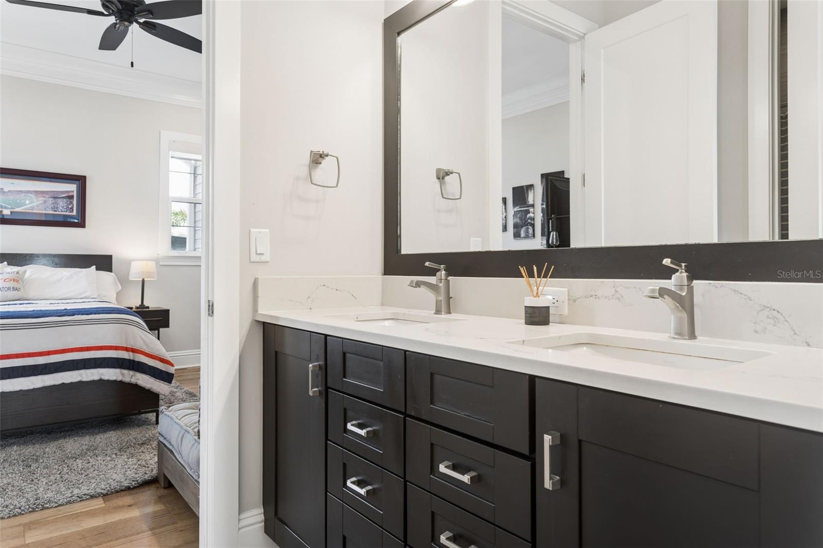 2509 W PALM DR, TAMPA, FL, 33629