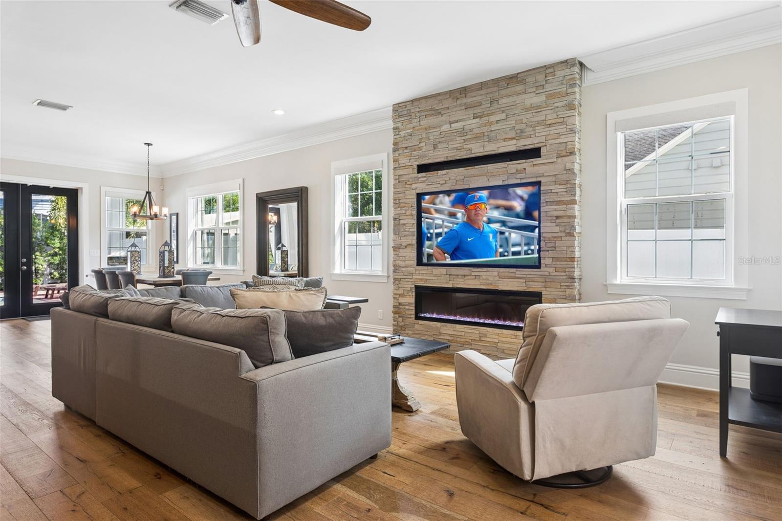 2509 W PALM DR, TAMPA, FL, 33629