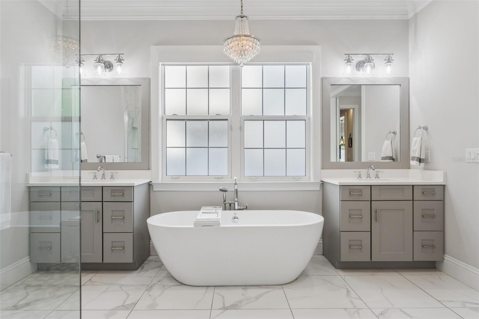 2509 W PALM DR, TAMPA, FL, 33629