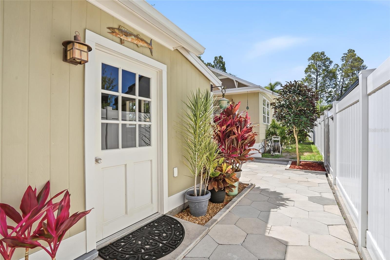 5001 3RD AVE S, ST PETERSBURG, FL, 33707
