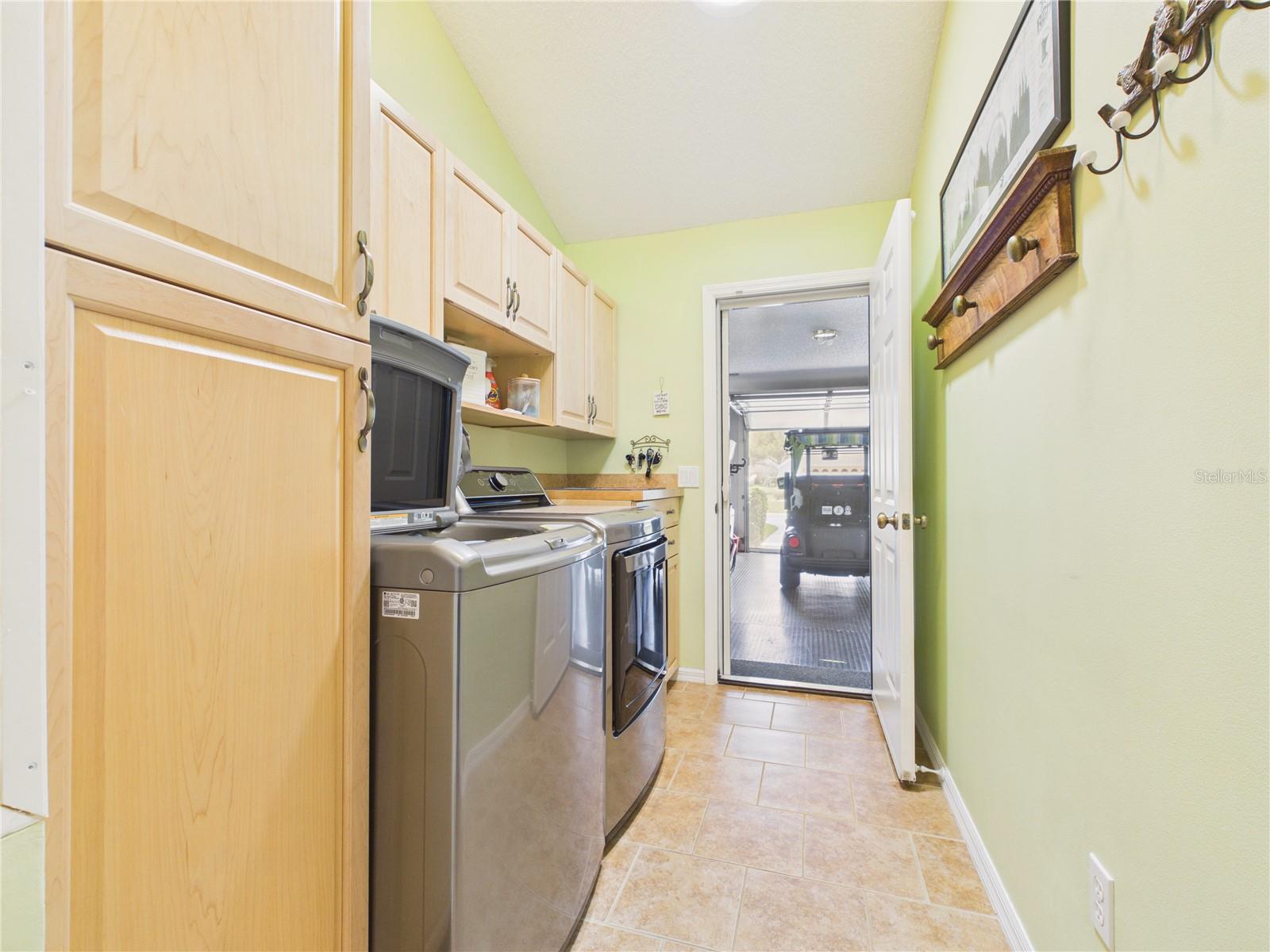 1404 MADRIGAL LANE, THE VILLAGES, FL, 32159