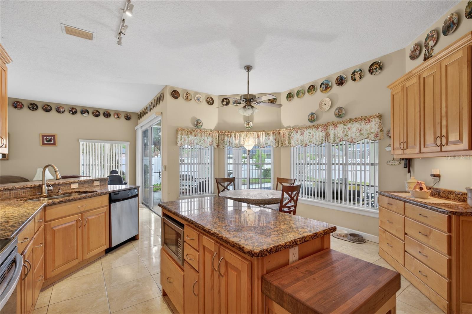 34239 WOODRIDGE LN, EUSTIS, FL, 32736