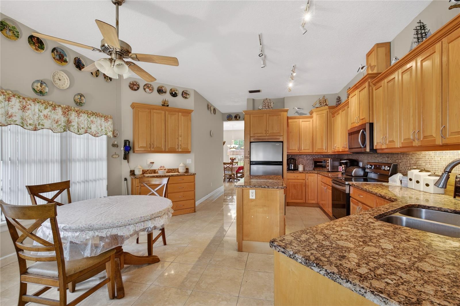 34239 WOODRIDGE LN, EUSTIS, FL, 32736