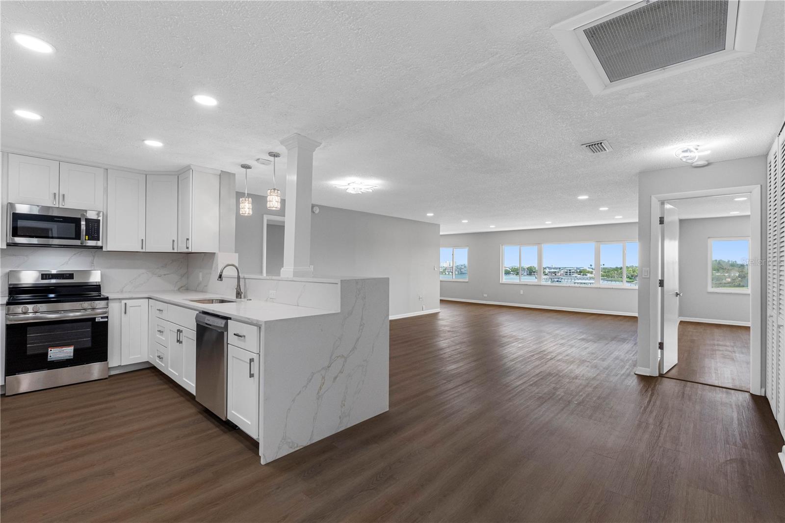 Kitchen/Dining/Living