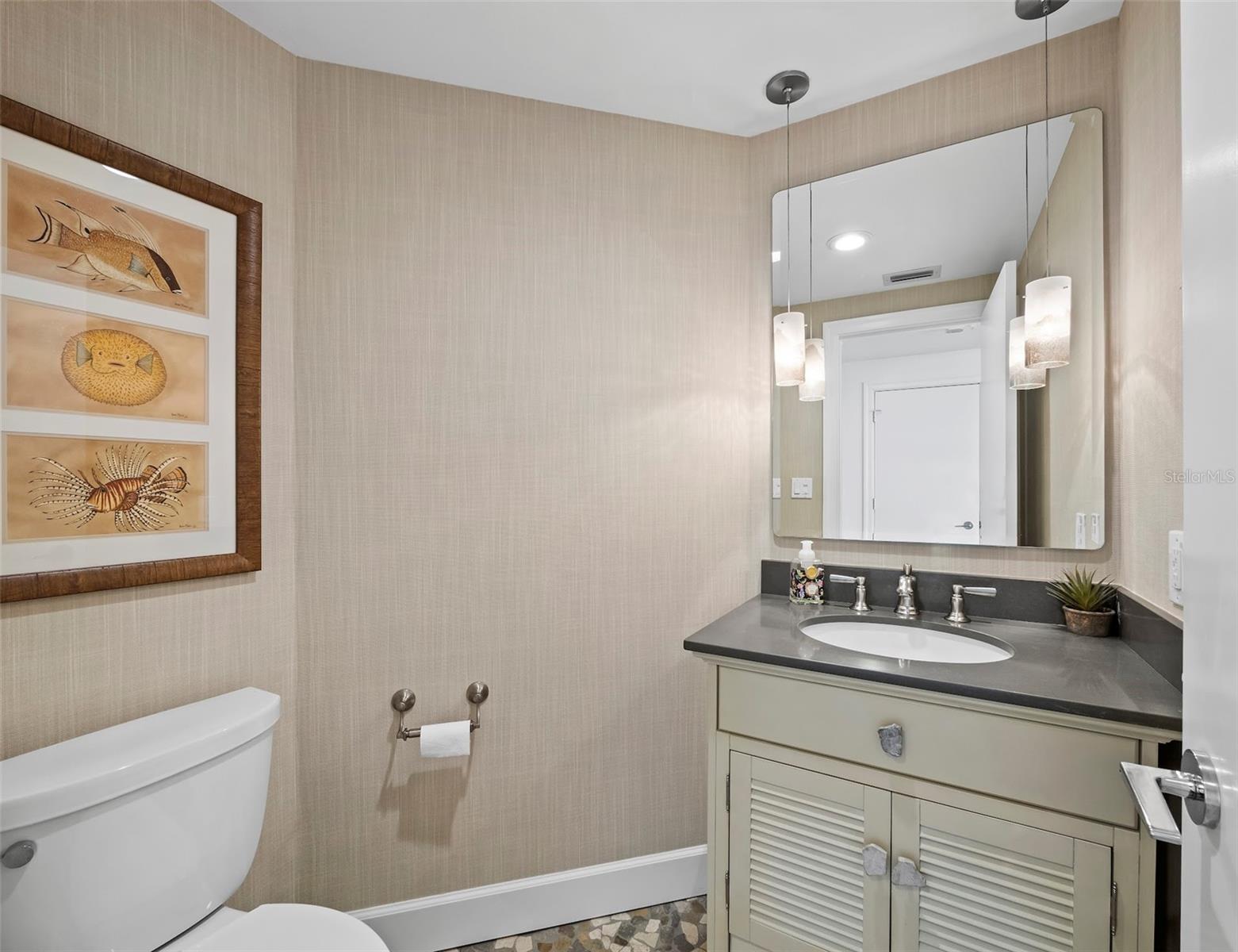 535 SANCTUARY DR #A603, LONGBOAT KEY, FL, 34228