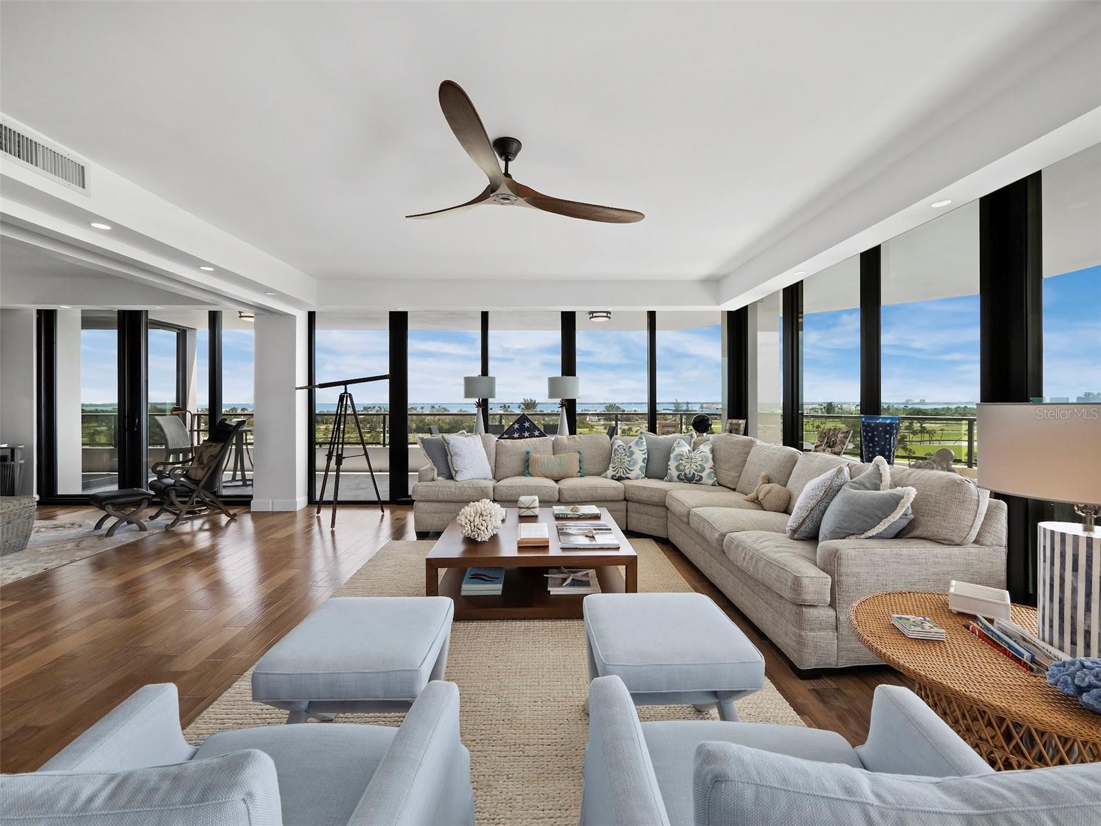 535 SANCTUARY DR #A603, LONGBOAT KEY, FL, 34228