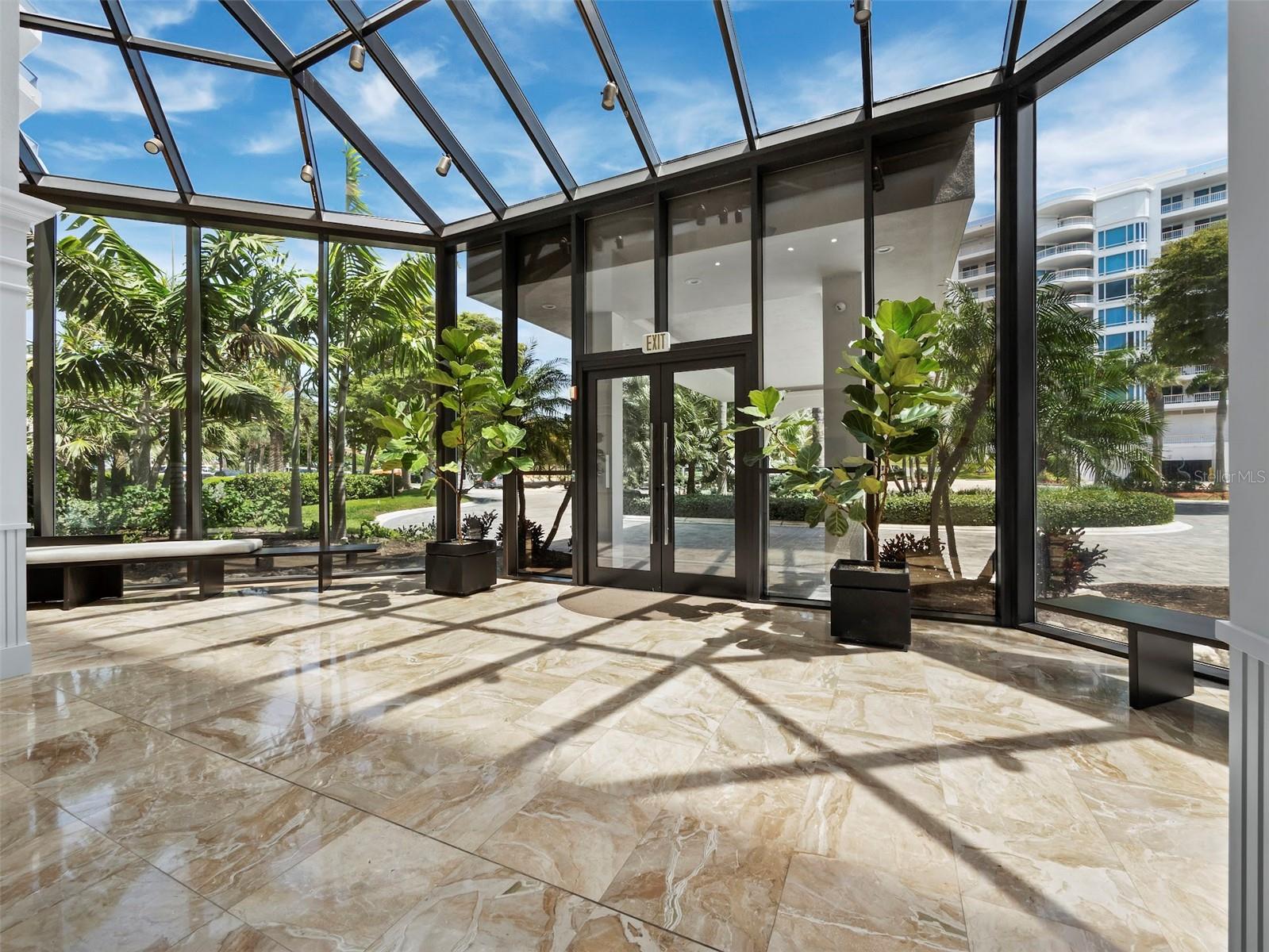 535 SANCTUARY DR #A603, LONGBOAT KEY, FL, 34228