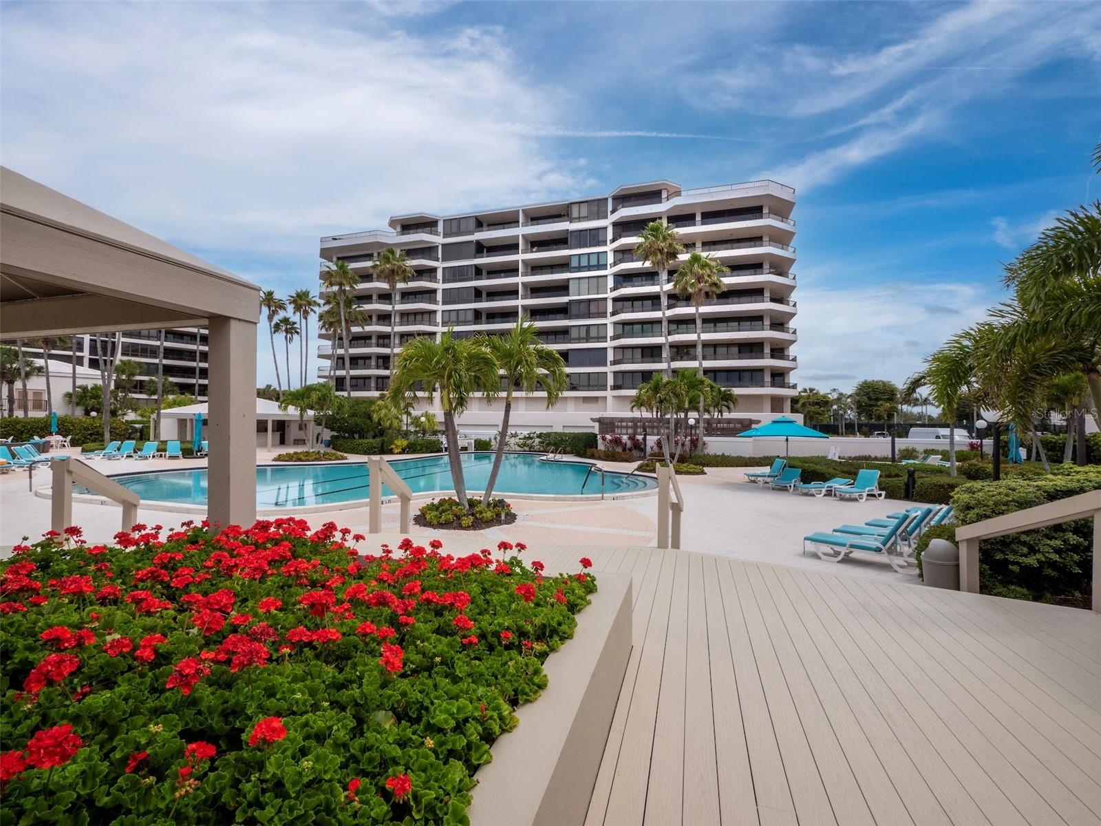 535 SANCTUARY DR #A603, LONGBOAT KEY, FL, 34228