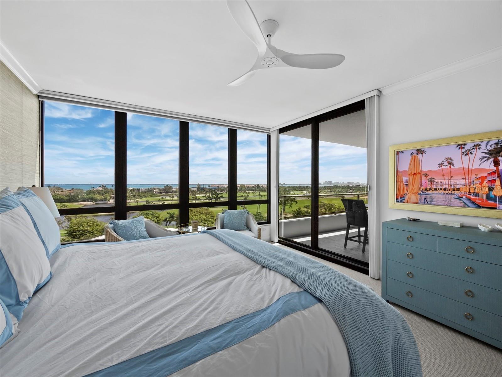 535 SANCTUARY DR #A603, LONGBOAT KEY, FL, 34228