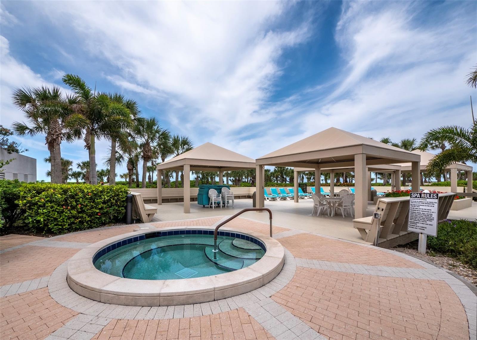 535 SANCTUARY DR #A603, LONGBOAT KEY, FL, 34228