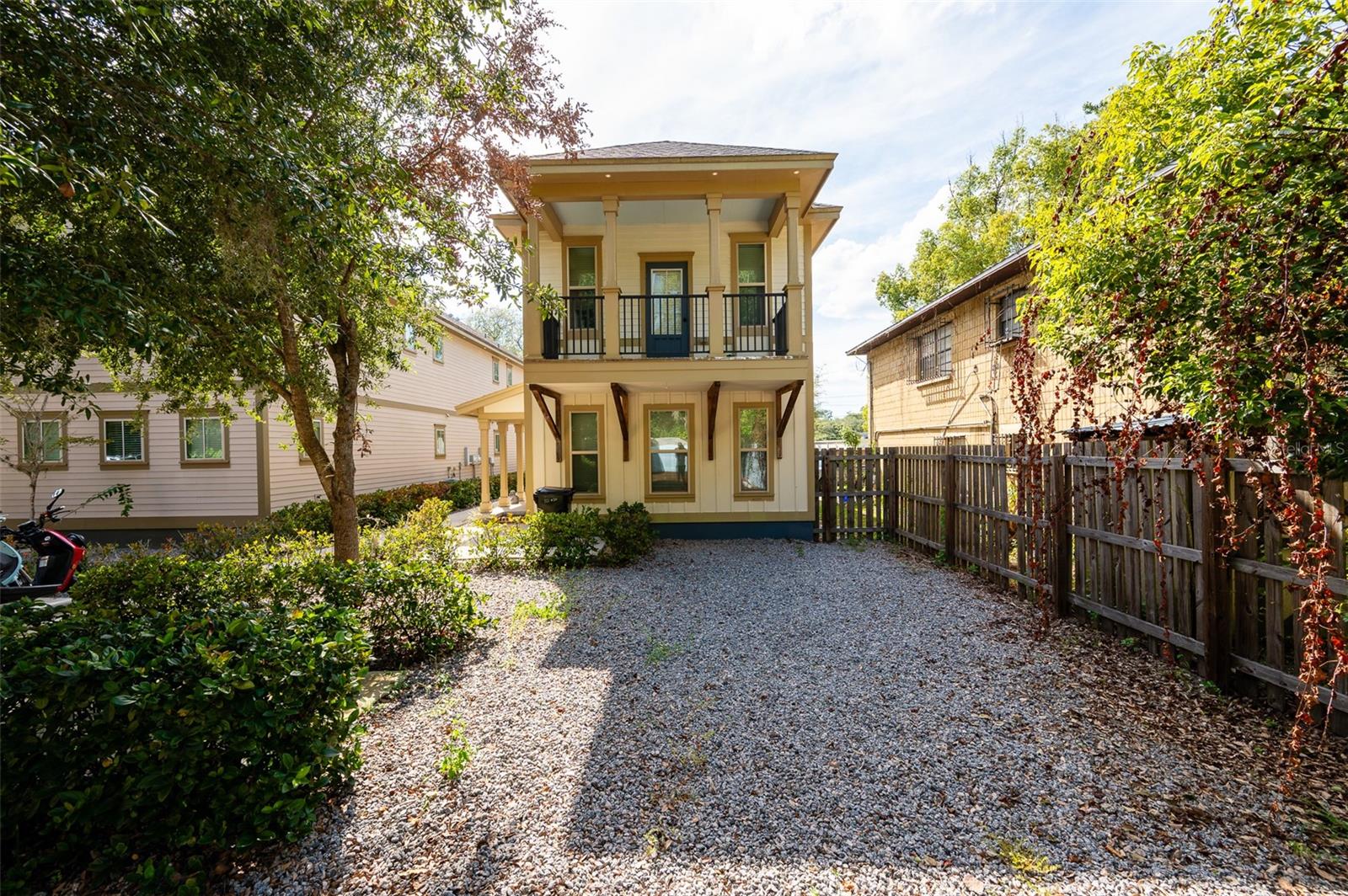 717 NW 10TH ST #10, GAINESVILLE, FL, 32601