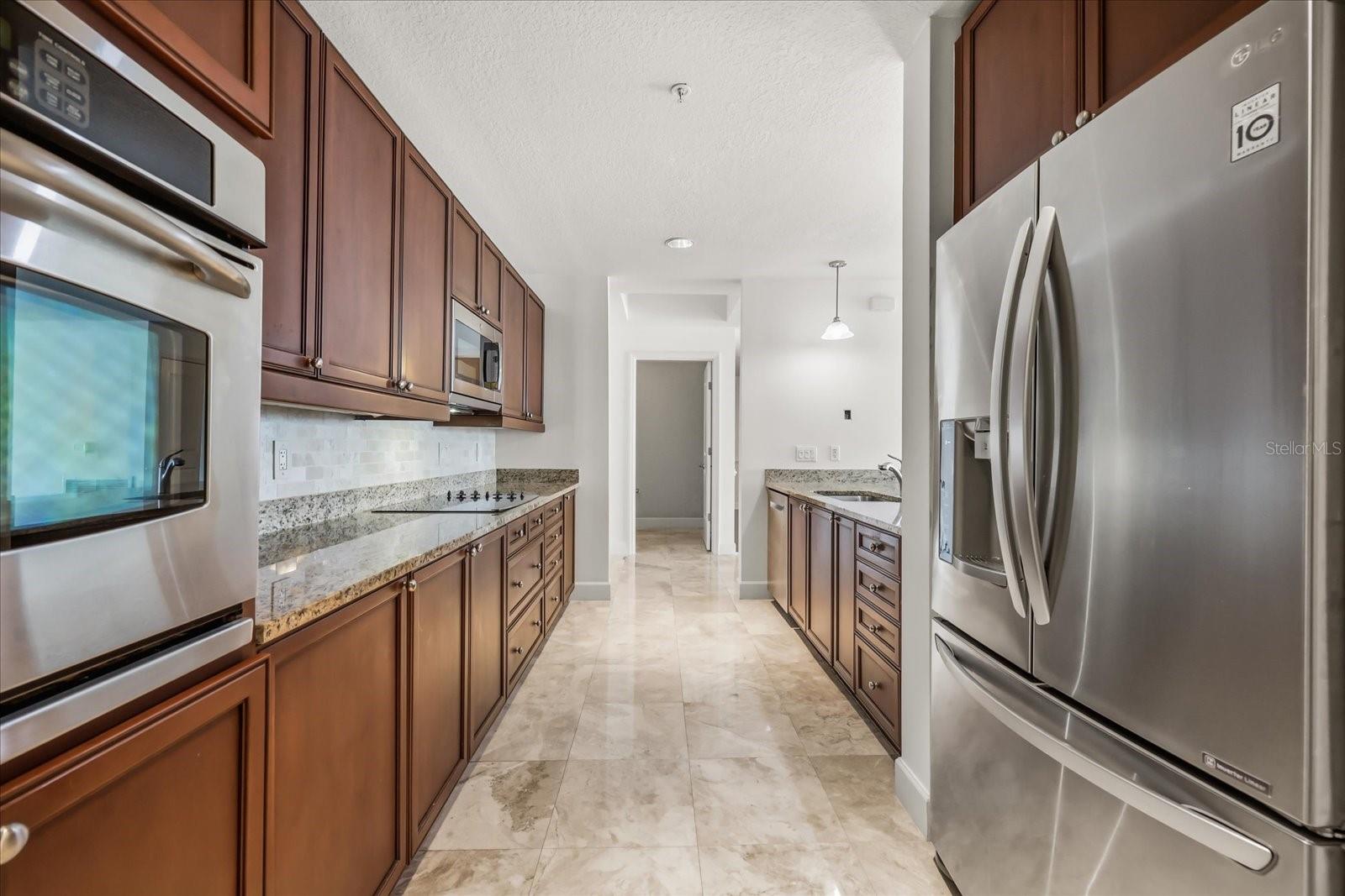 100 S EOLA DR #1605, ORLANDO, FL, 32801