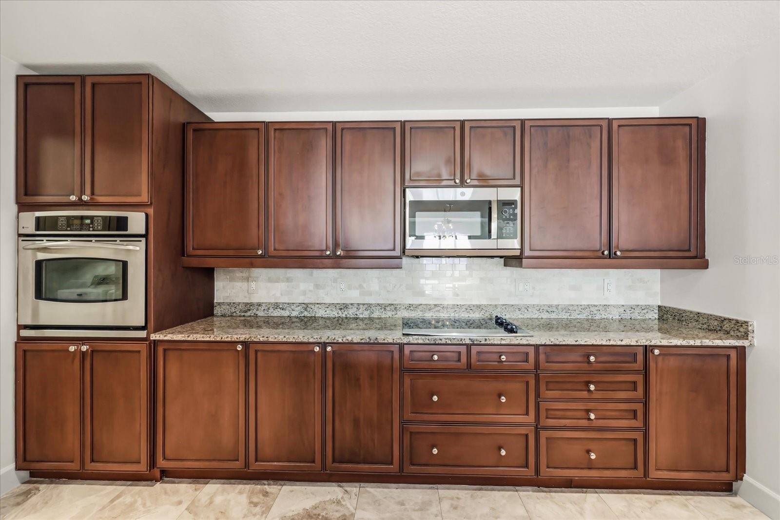 100 S EOLA DR #1605, ORLANDO, FL, 32801