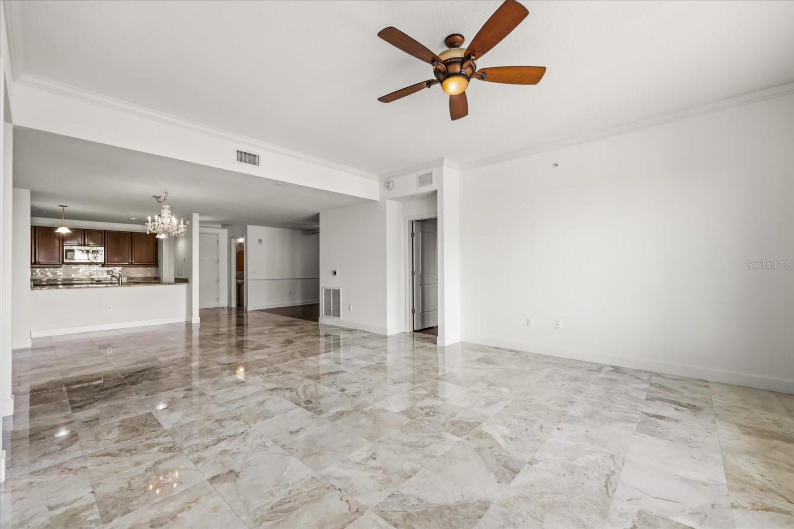 100 S EOLA DR #1605, ORLANDO, FL, 32801