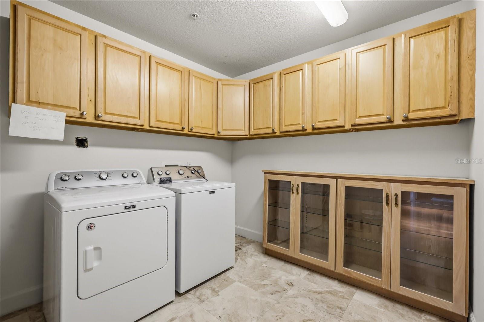 100 S EOLA DR #1605, ORLANDO, FL, 32801