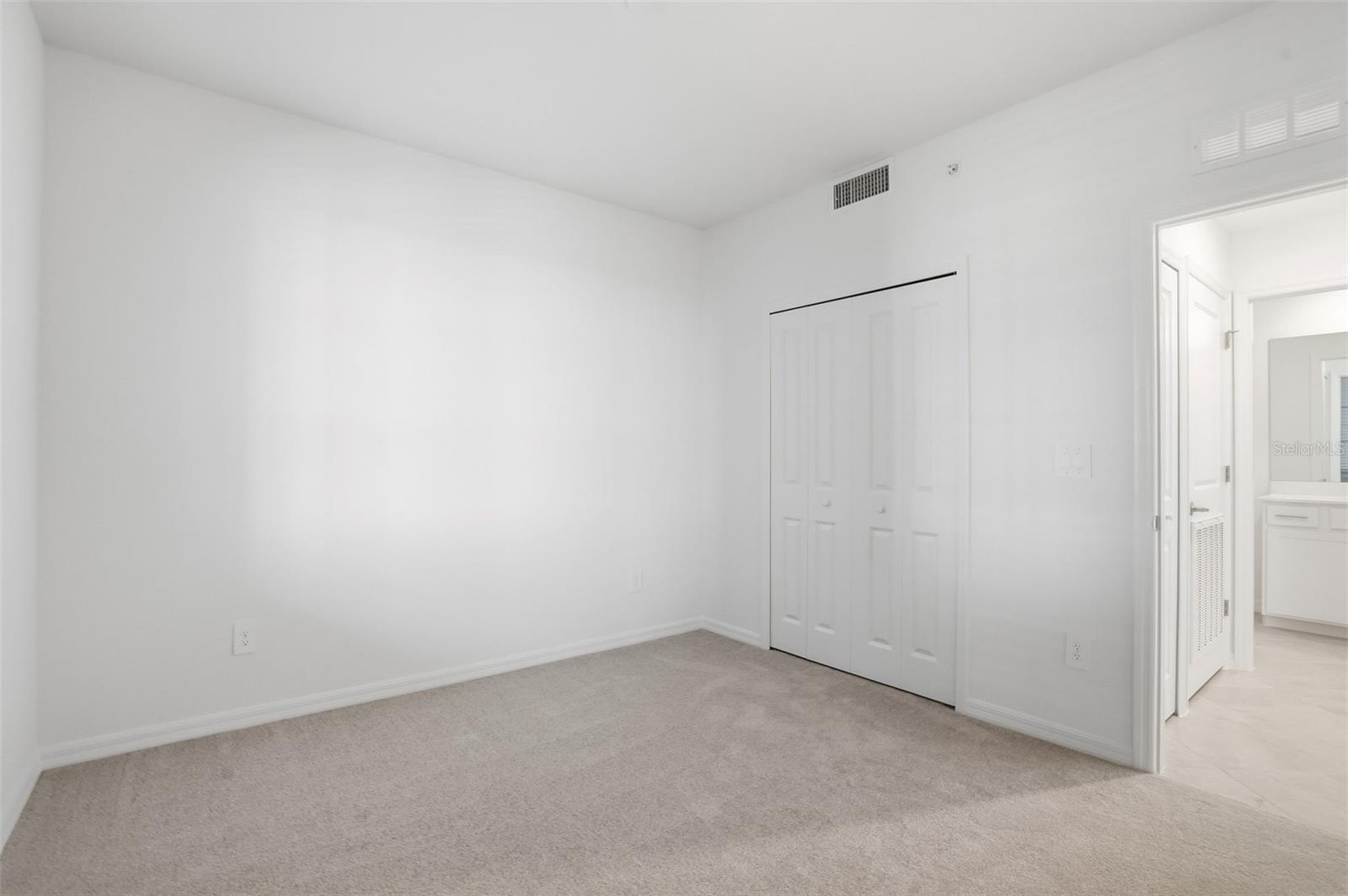 17560 OPAL SAND DR #105, VENICE, FL, 34293