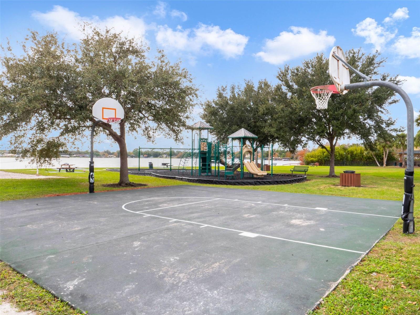 603 N SWEETWATER BLVD, LONGWOOD, FL, 32779