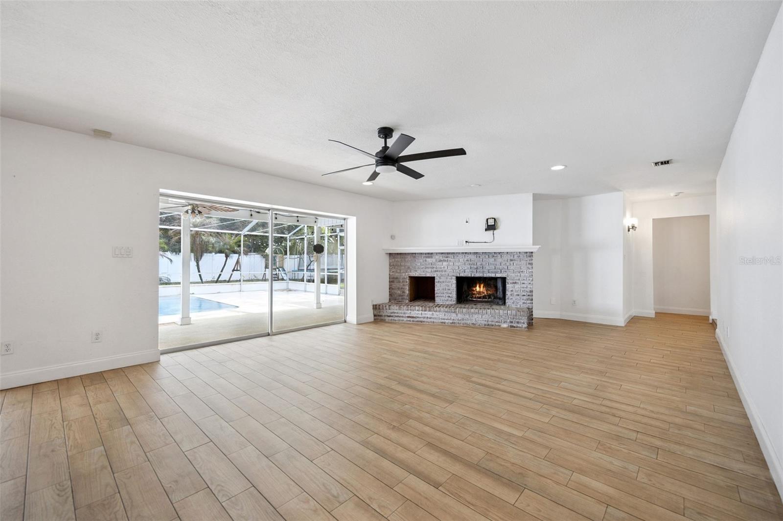 603 N SWEETWATER BLVD, LONGWOOD, FL, 32779