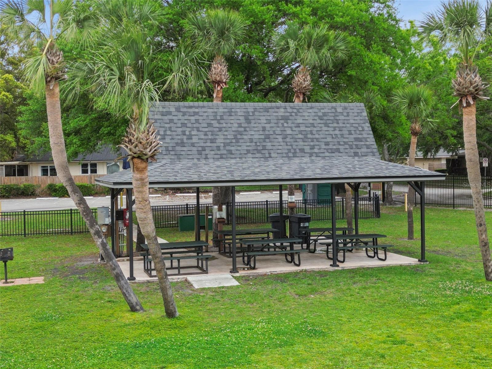 603 N SWEETWATER BLVD, LONGWOOD, FL, 32779