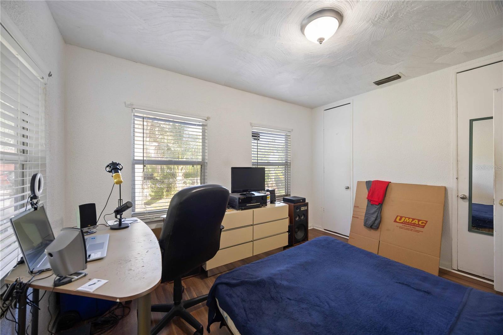 902 27TH ST E, BRADENTON, FL, 34208