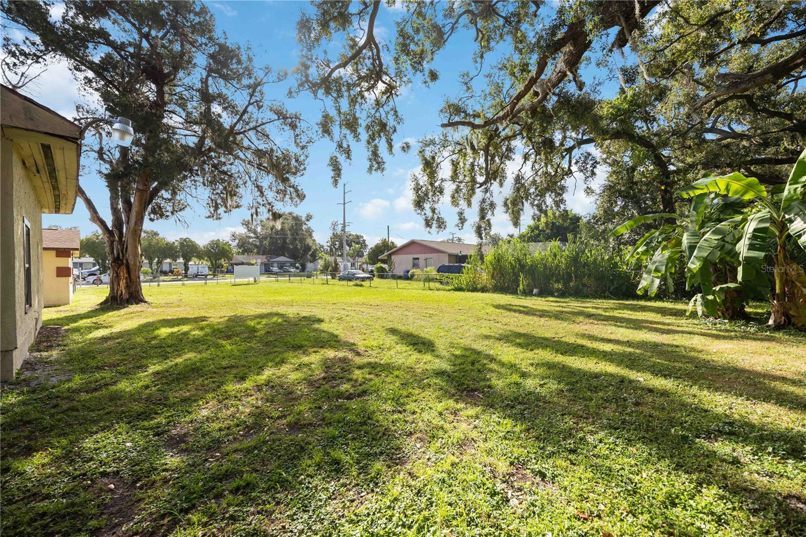 902 27TH ST E, BRADENTON, FL, 34208