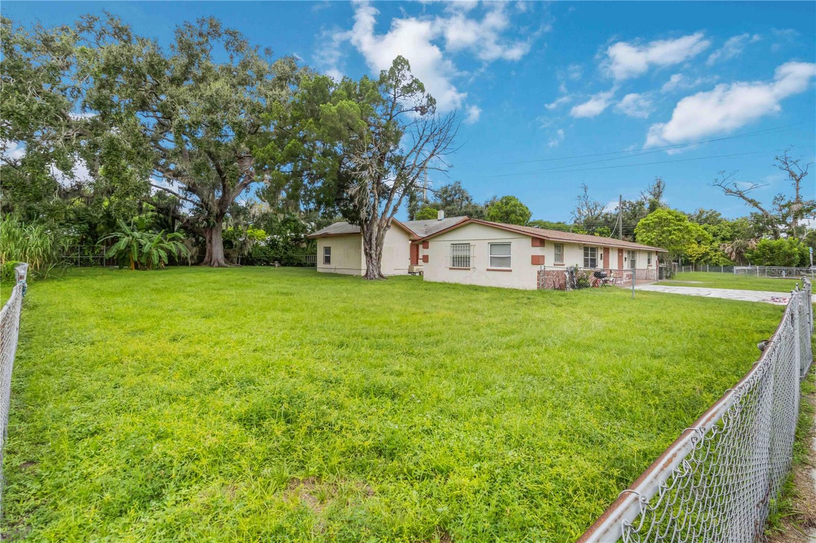 902 27TH ST E, BRADENTON, FL, 34208