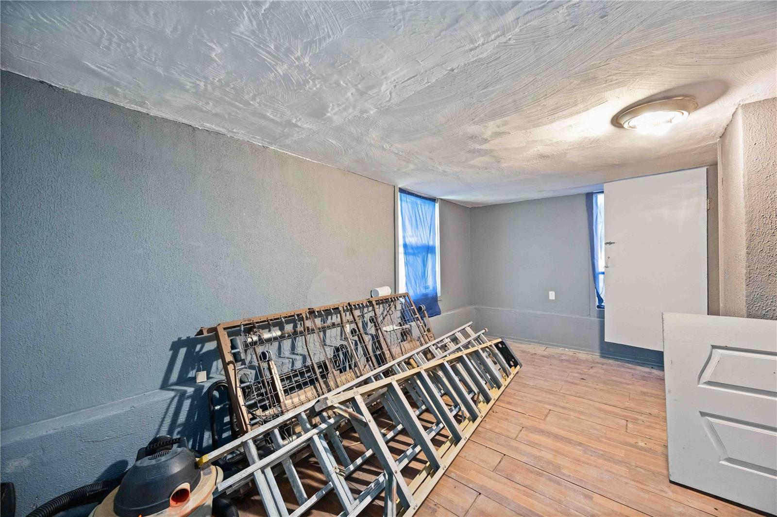 902 27TH ST E, BRADENTON, FL, 34208