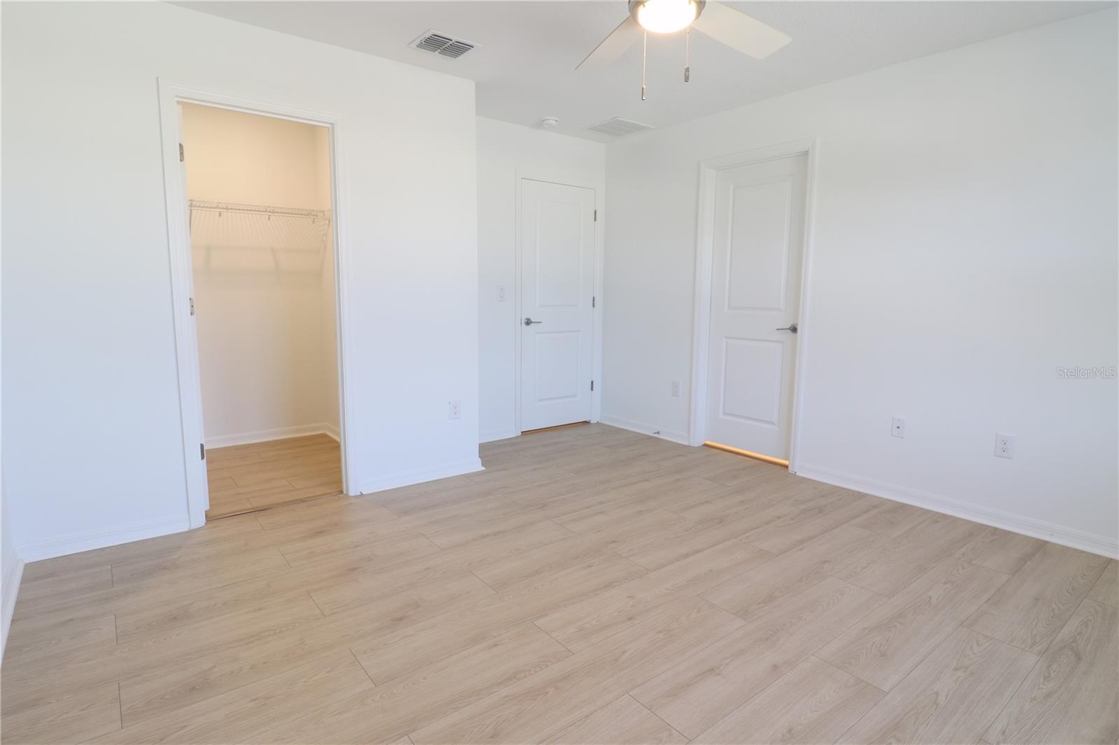 2208 PARAVANE WAY, WESLEY CHAPEL, FL, 33543