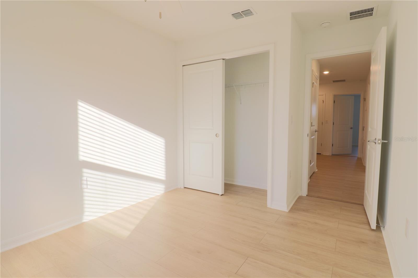 2208 PARAVANE WAY, WESLEY CHAPEL, FL, 33543