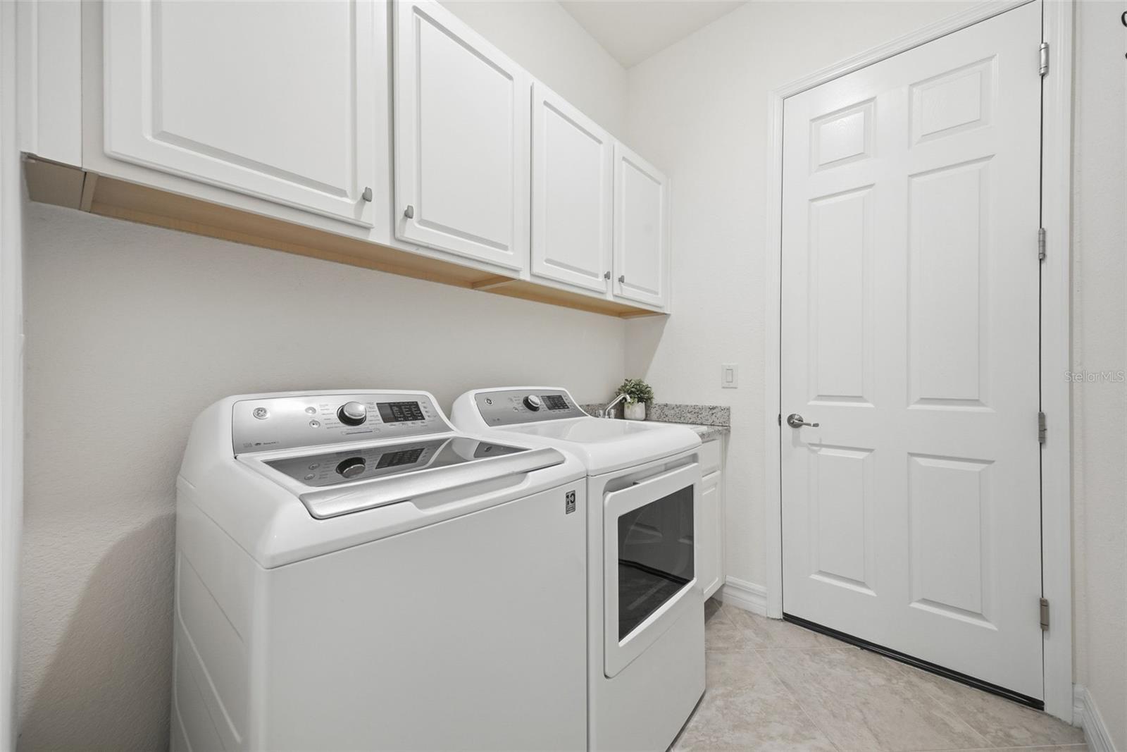 12241 PERENNIAL PL, LAKEWOOD RANCH, FL, 34211