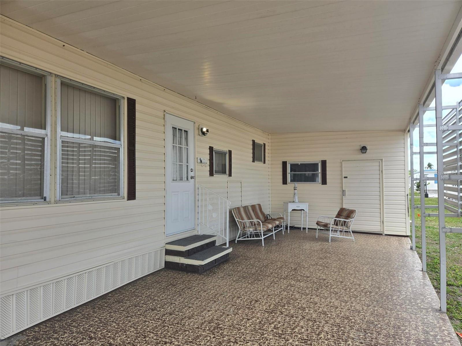 3226 SWEET GUM TER, SARASOTA, FL, 34237