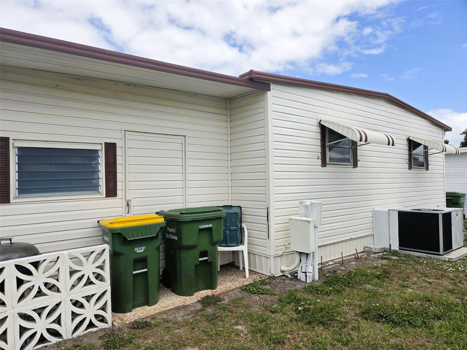 3226 SWEET GUM TER, SARASOTA, FL, 34237