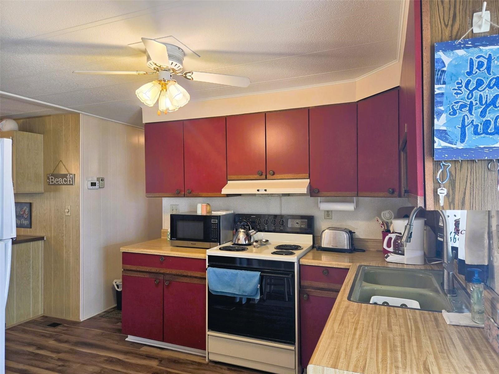 3226 SWEET GUM TER, SARASOTA, FL, 34237