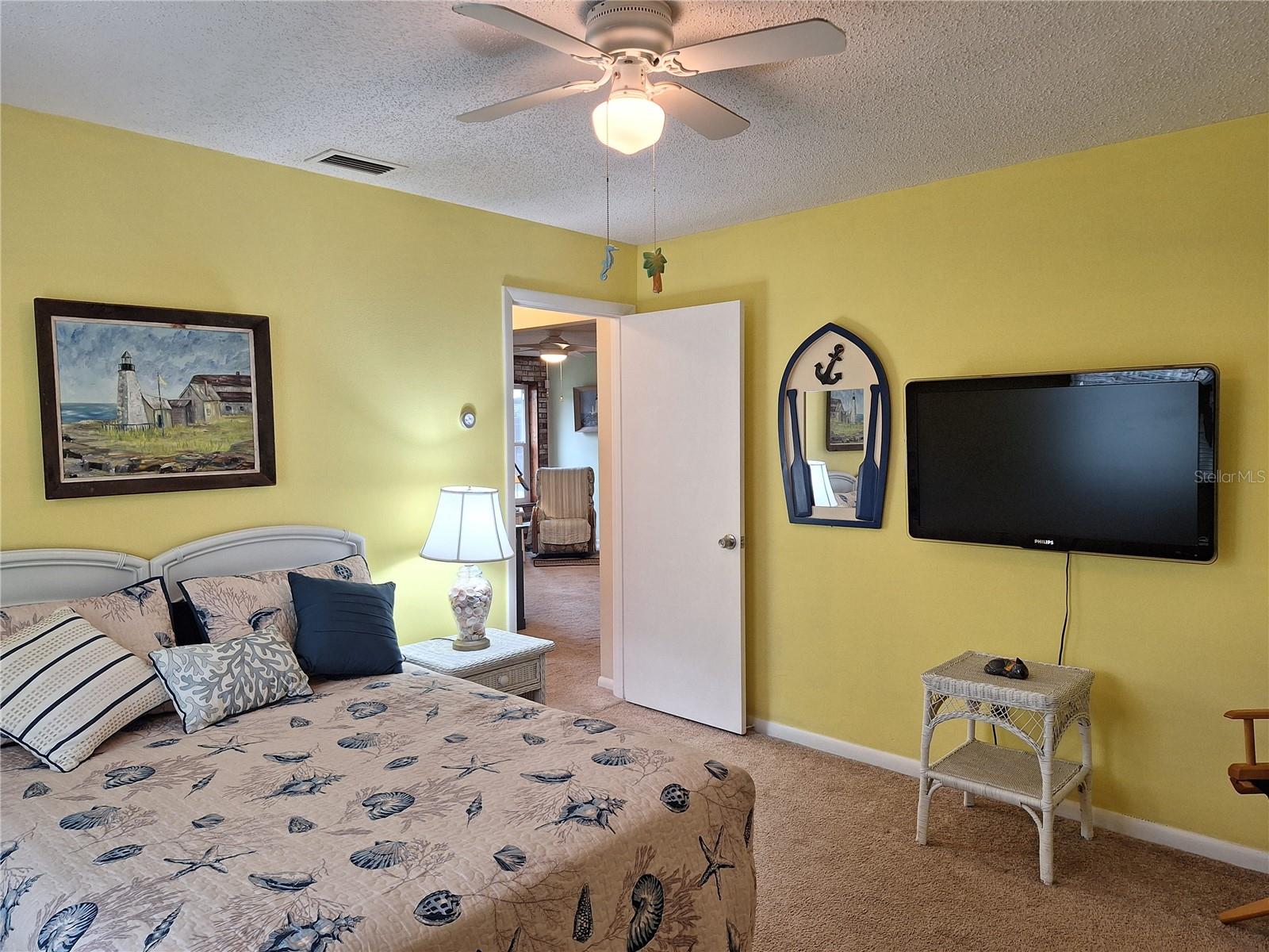 2707 PINE TREE DR, EDGEWATER, FL, 32141