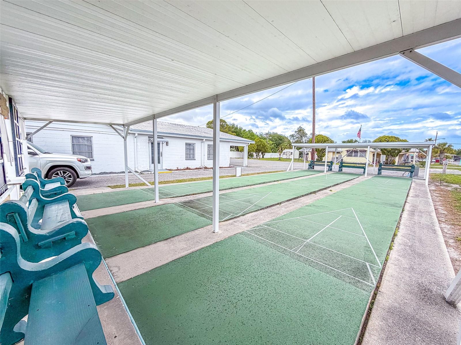 1818 BLUE LAKE DR, LAKELAND, FL, 33801