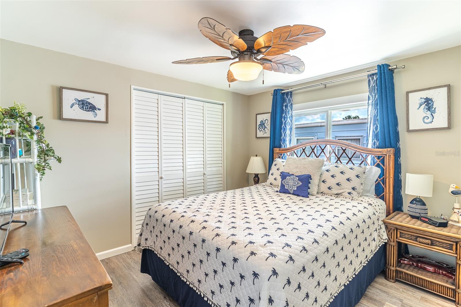 1818 BLUE LAKE DR, LAKELAND, FL, 33801