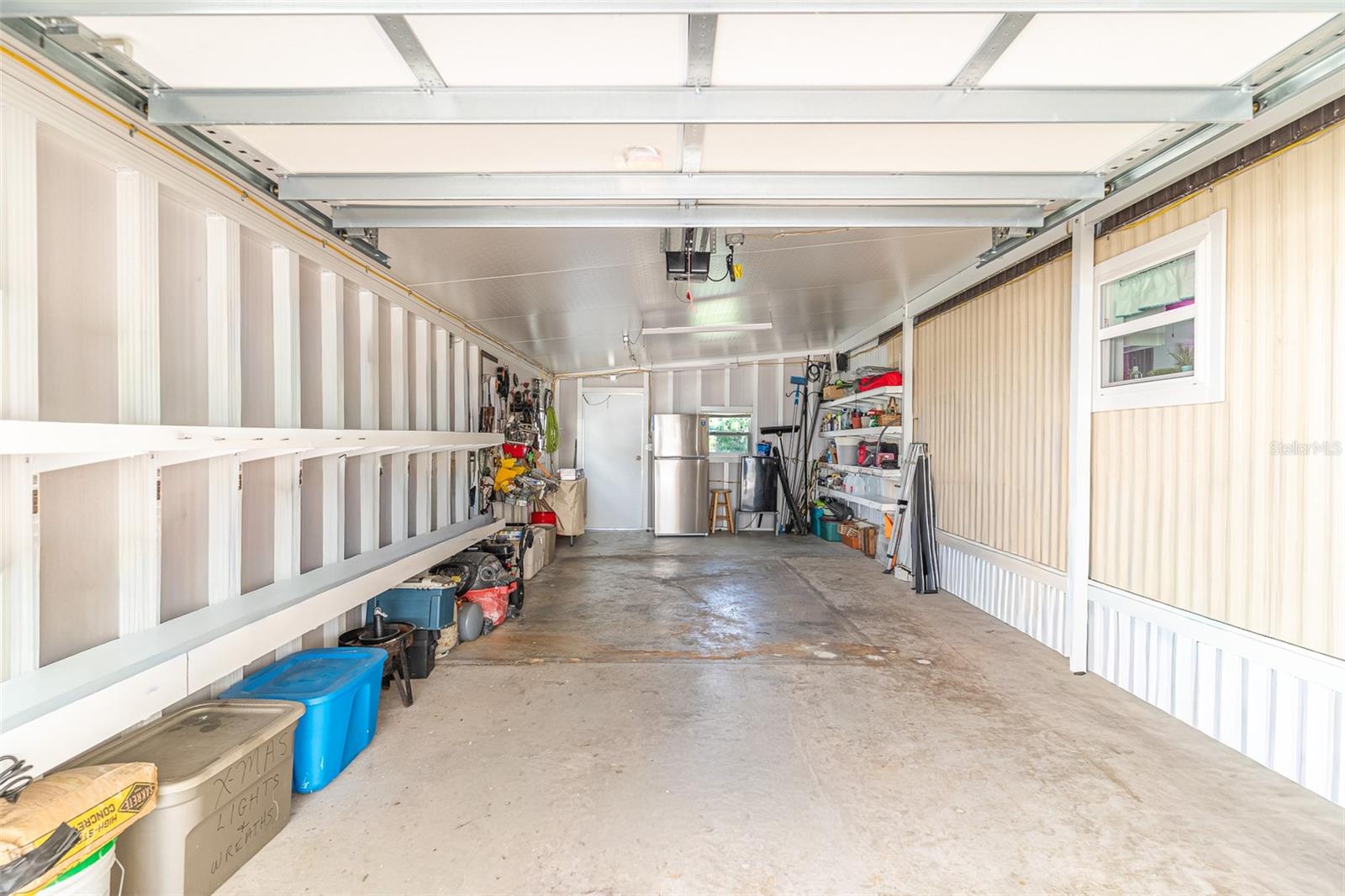 1818 BLUE LAKE DR, LAKELAND, FL, 33801