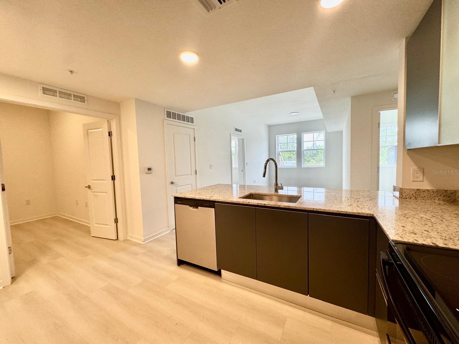 5579 MILLENIA PARK BLVD # 124 #124, ORLANDO, FL, 32839