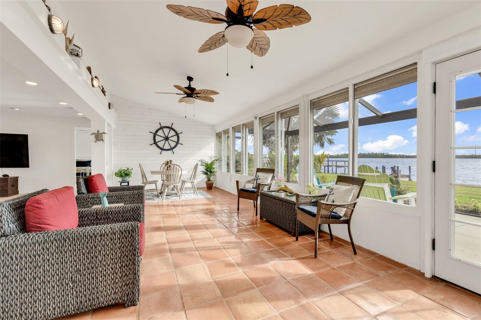 2308 HARBOUR DR, PUNTA GORDA, FL, 33983