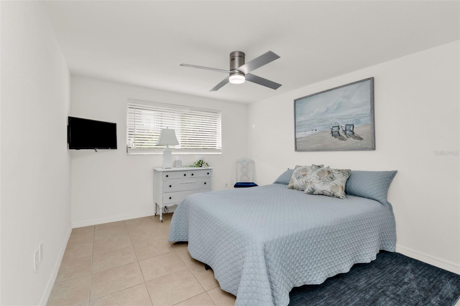 2308 HARBOUR DR, PUNTA GORDA, FL, 33983