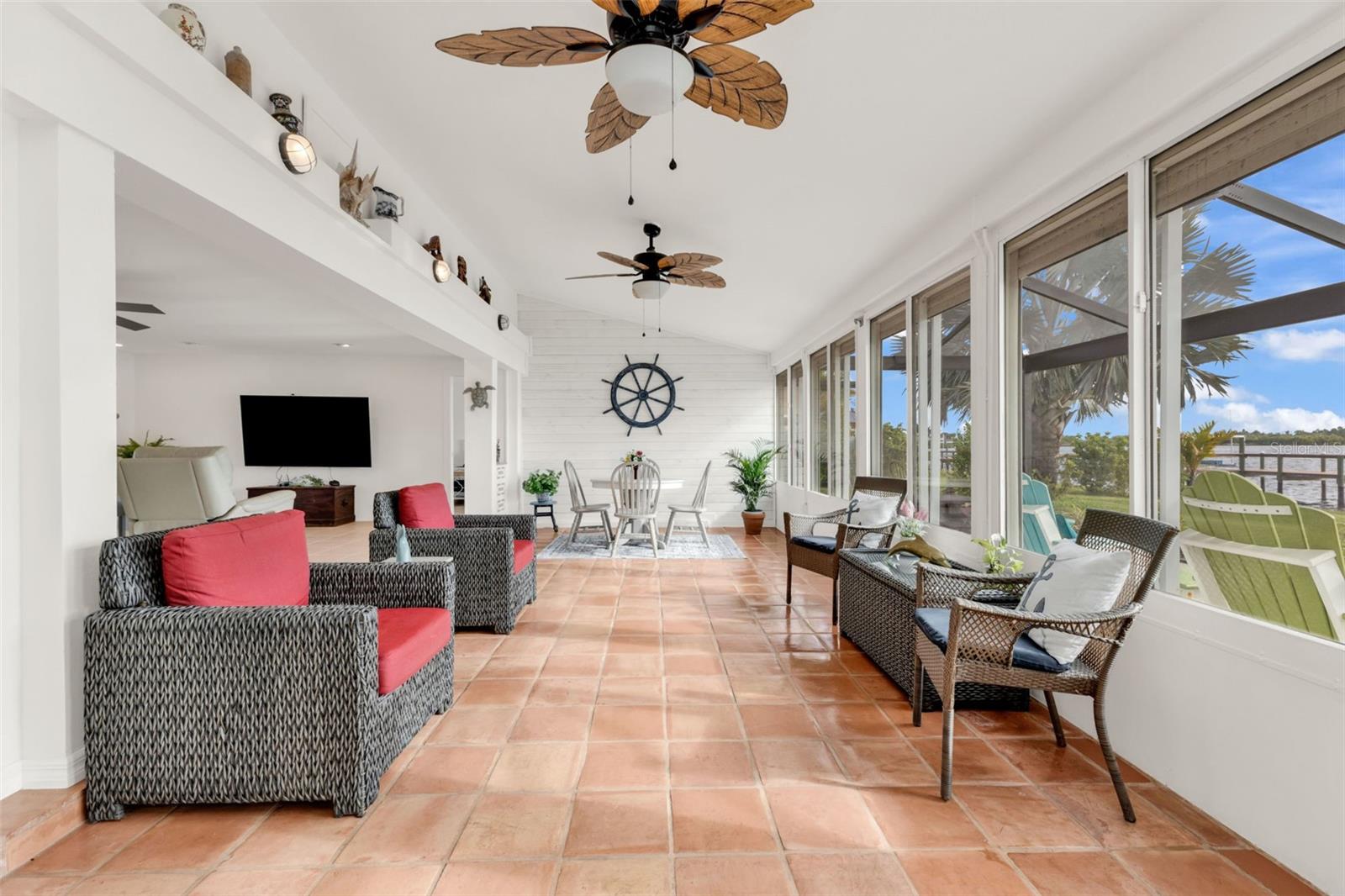 2308 HARBOUR DR, PUNTA GORDA, FL, 33983