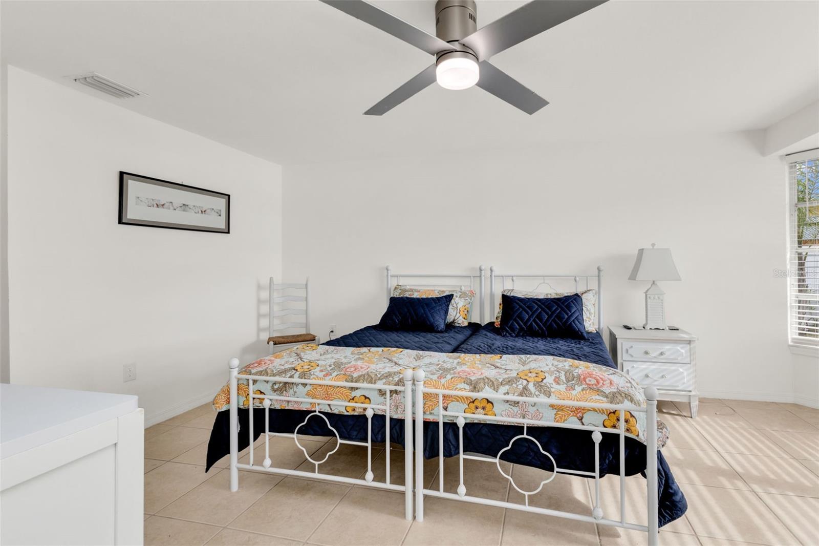 2308 HARBOUR DR, PUNTA GORDA, FL, 33983