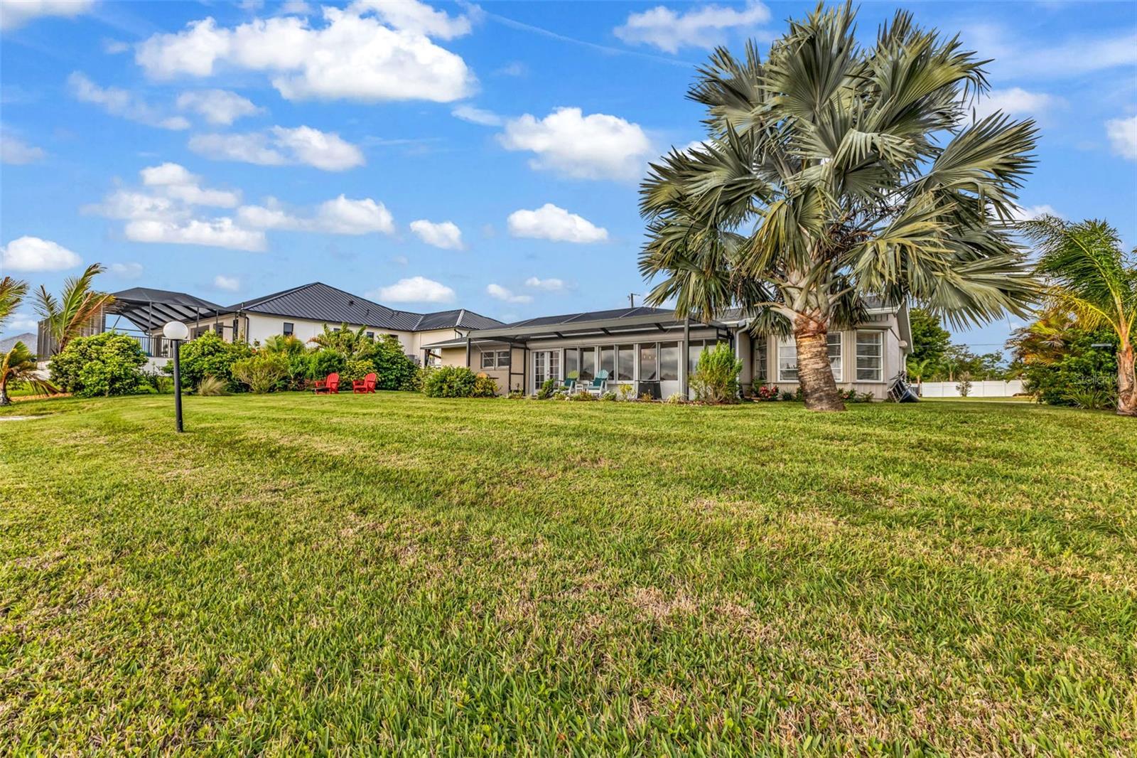 2308 HARBOUR DR, PUNTA GORDA, FL, 33983