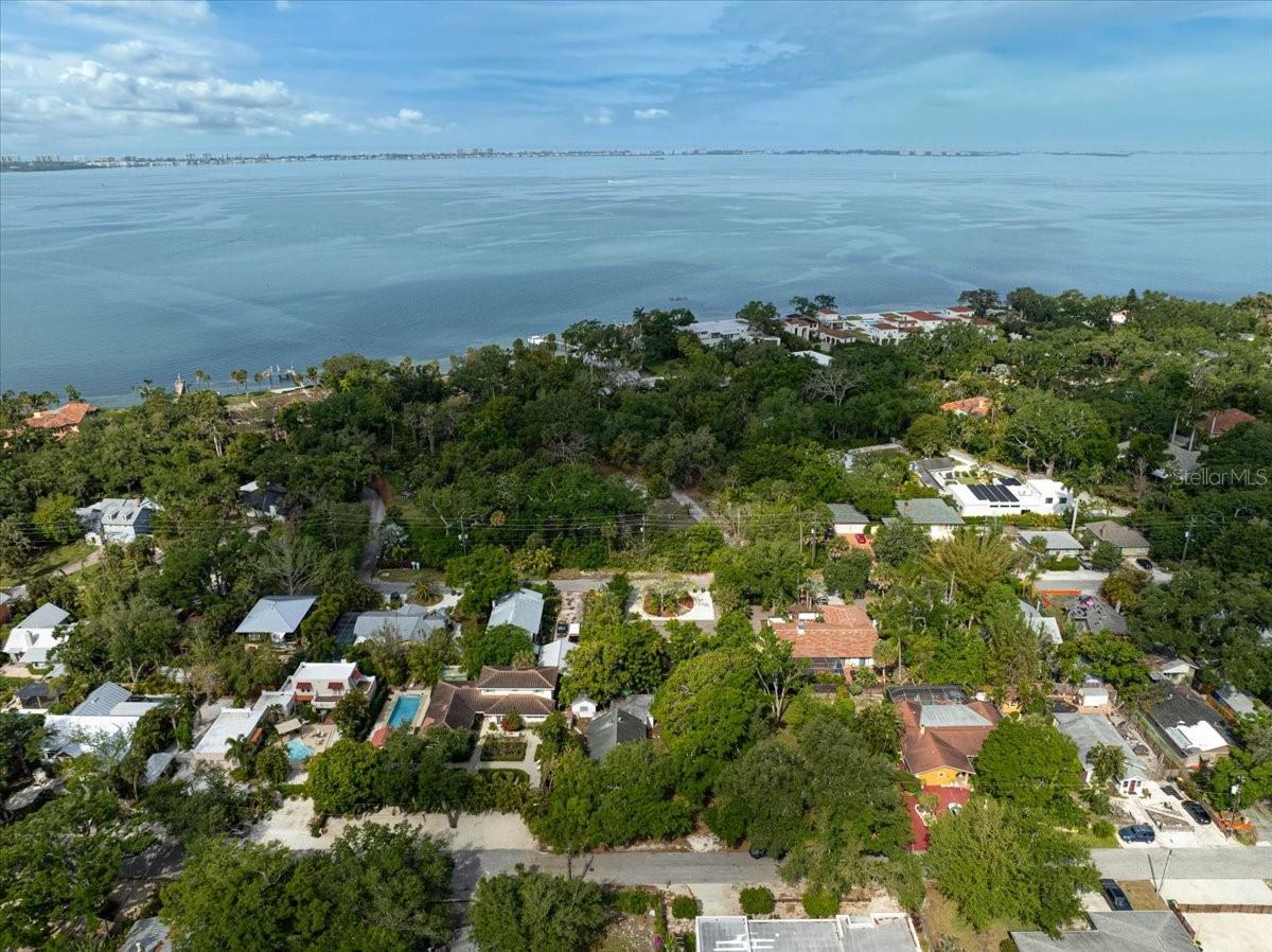 2403 HICKORY AVE, SARASOTA, FL, 34234