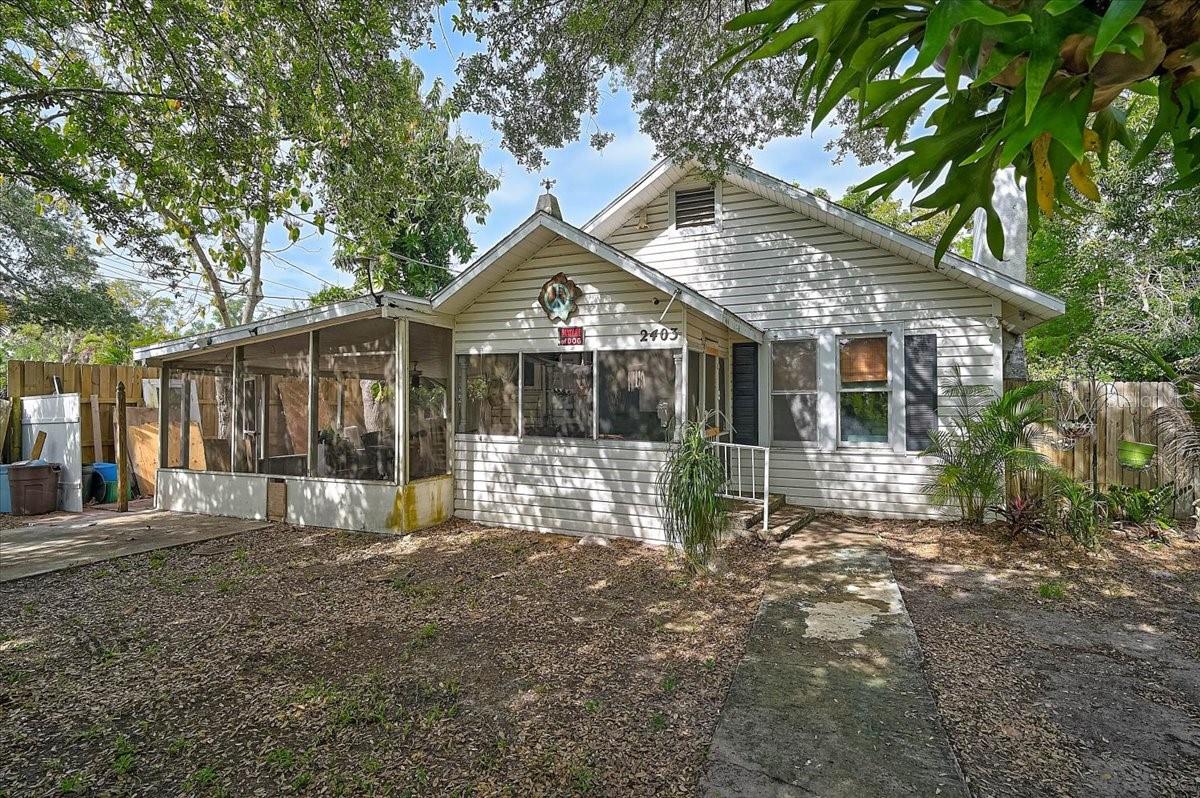2403 HICKORY AVE, SARASOTA, FL, 34234