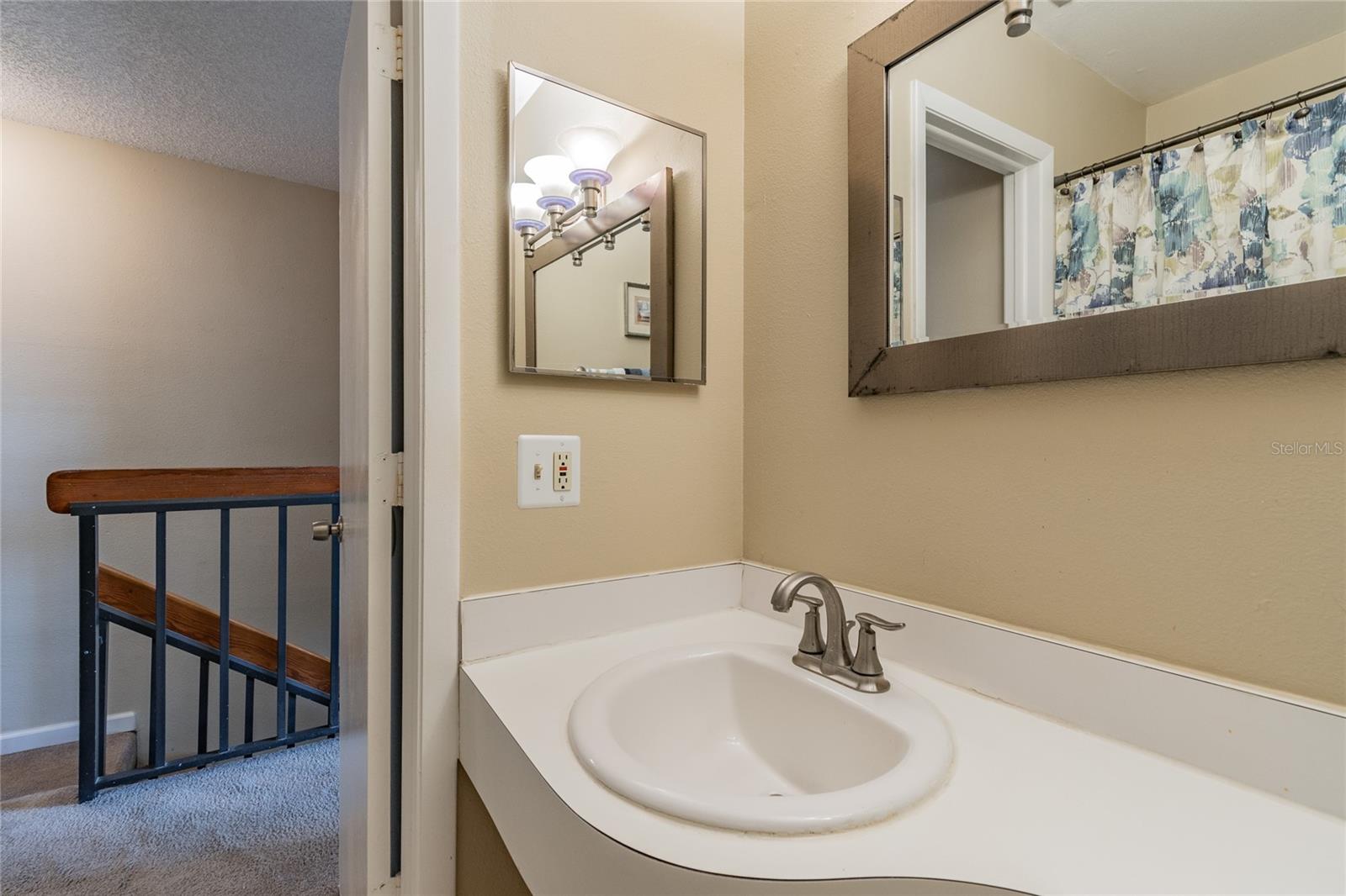4875 W MCELROY AVE #G208, TAMPA, FL, 33611