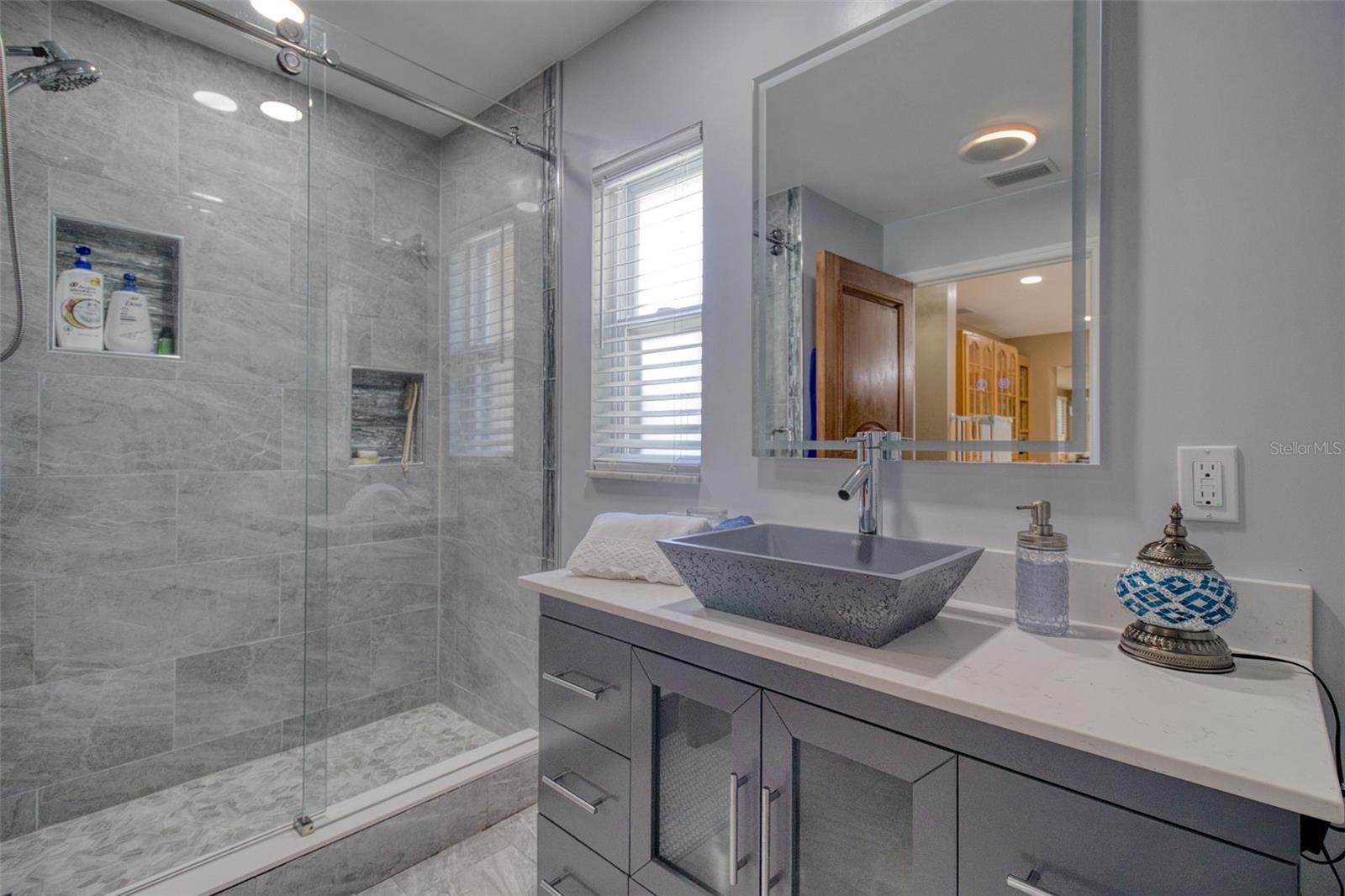 2315 MINNEOLA RD, CLEARWATER, FL, 33764